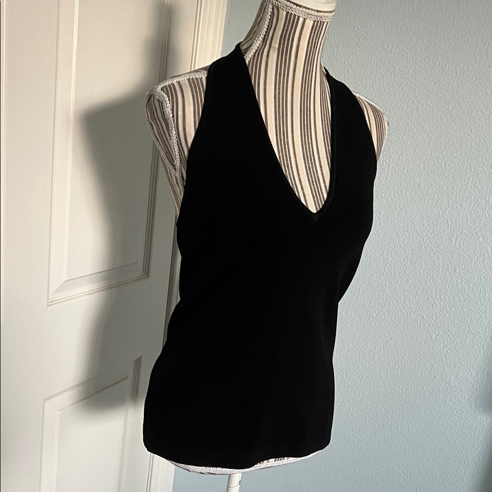 NWT. Ann Taylor, size Large, Black, Sleeveless Halter Top